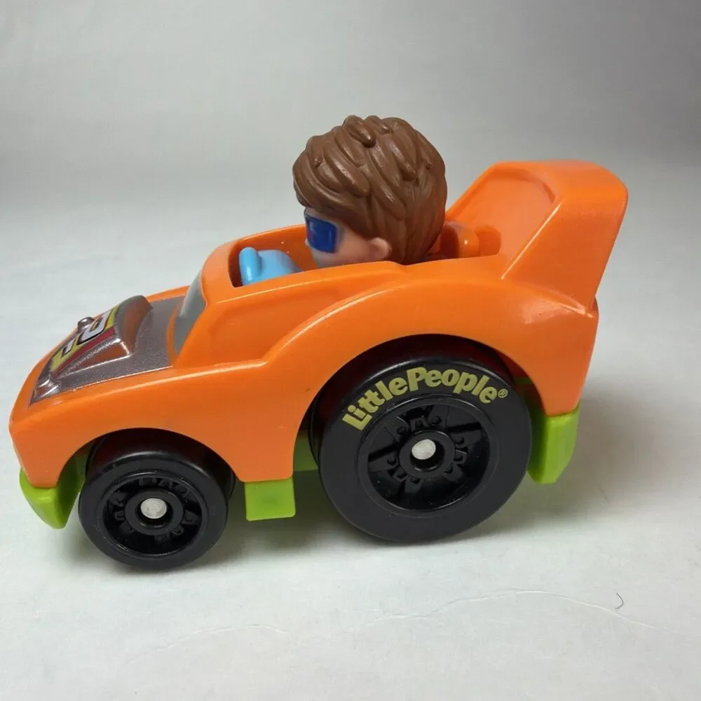 2019 Fisher Price Little People Wheelies Launch & Loop Raceway Orange Car #2
